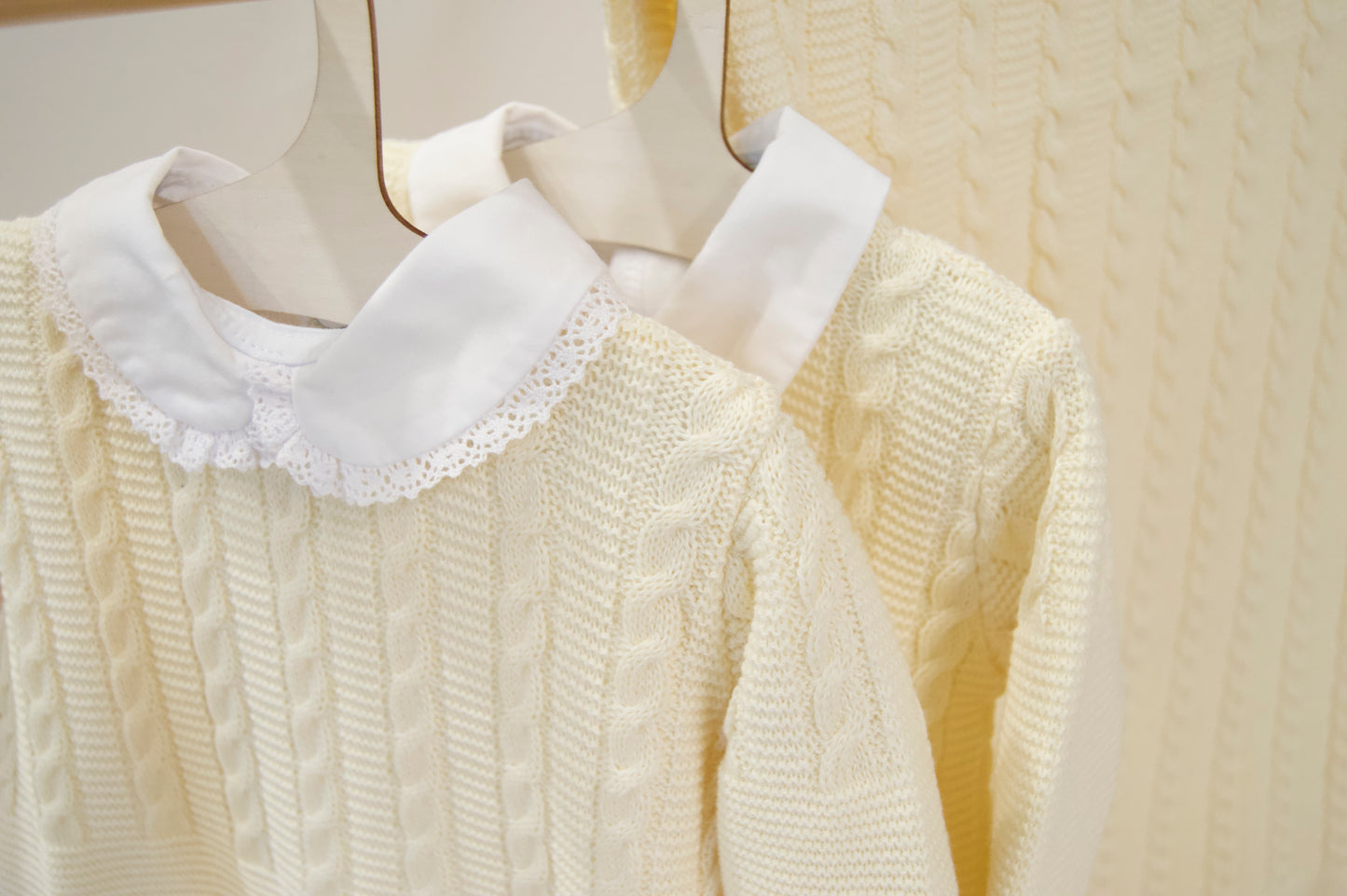 Saddle Maternity Kit with Triangle Collar
